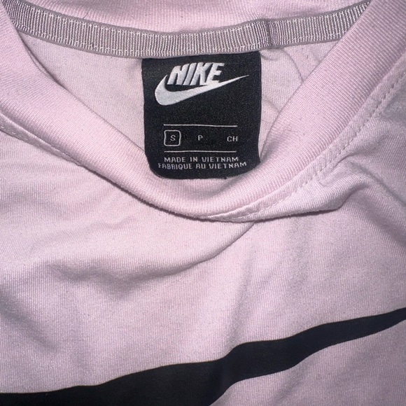 Nike Women's Light Pink Crop Top - Picture 2 of 2